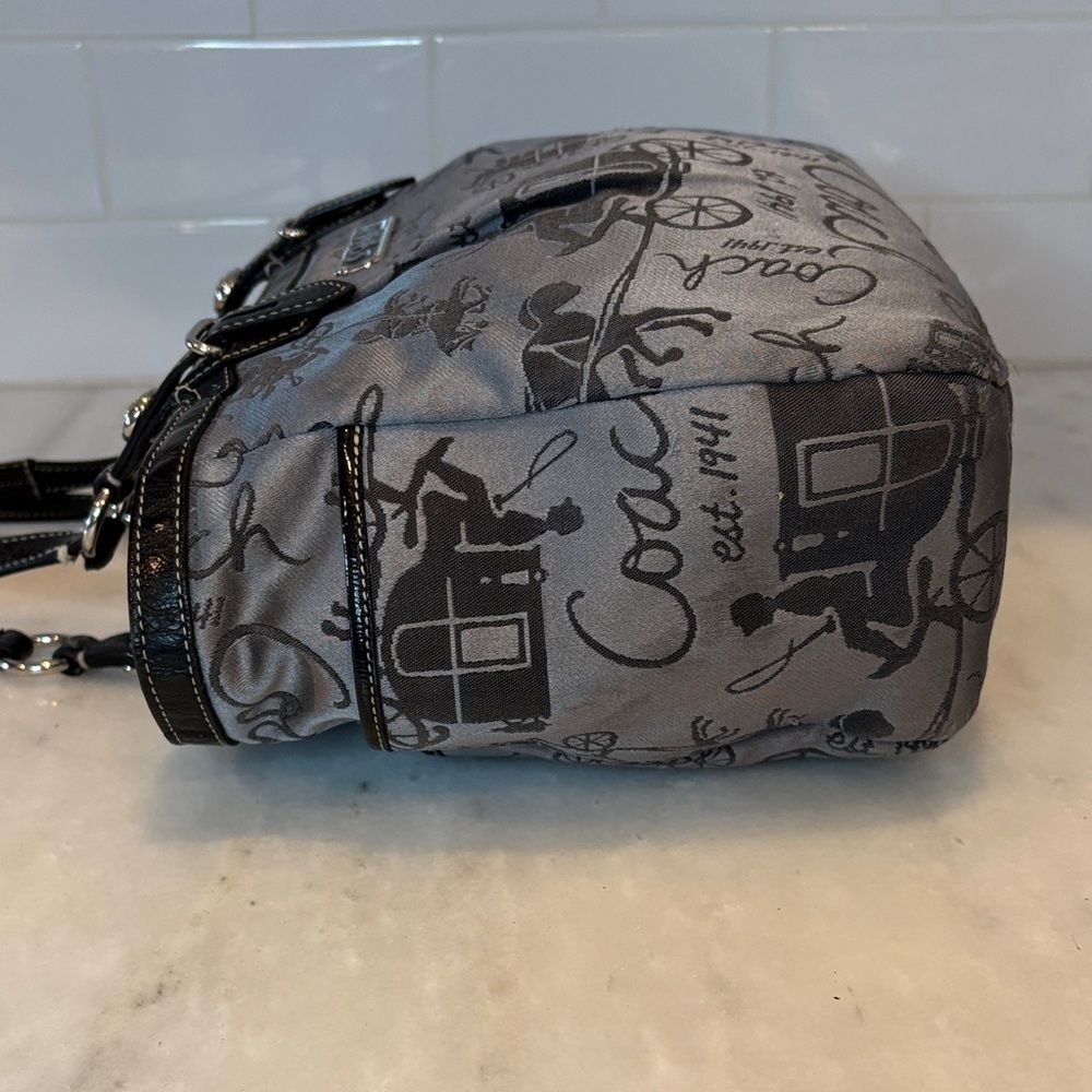 Coach Bag Purse Handbag Horse Carriage Signature Gray Silver EW Tote Pocketbook - Picture 9 of 16